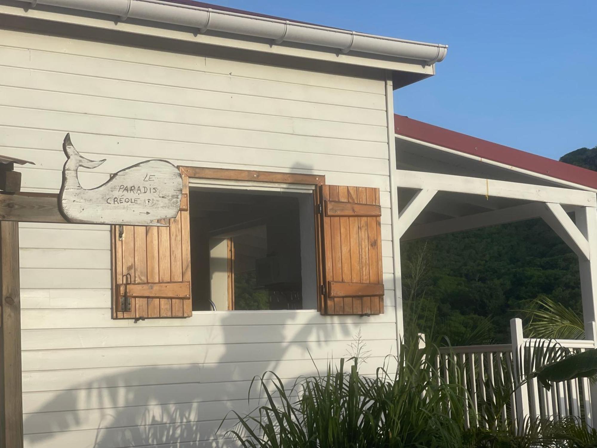 Le Paradis Creole Terre-De-Haut Luaran gambar